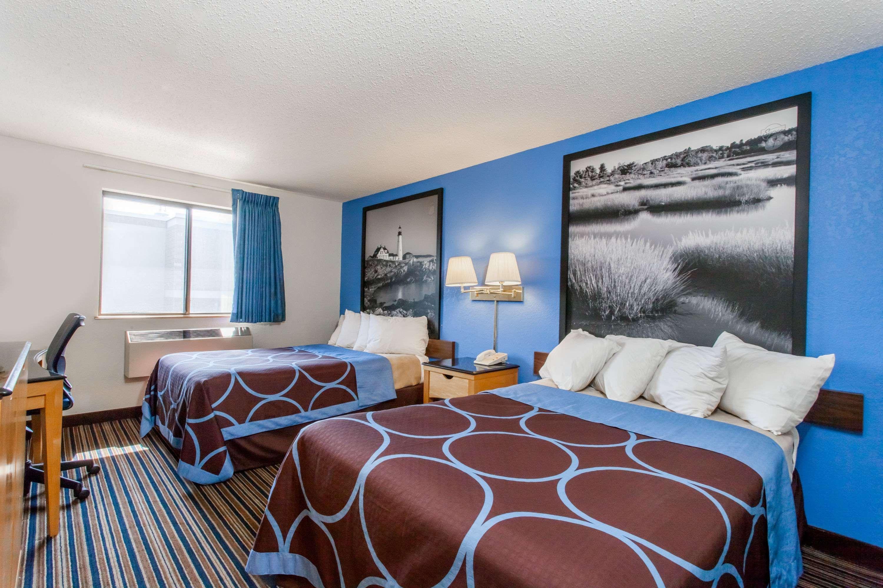 Super 8 By Wyndham Lewiston Auburn Area Hotel Екстериор снимка