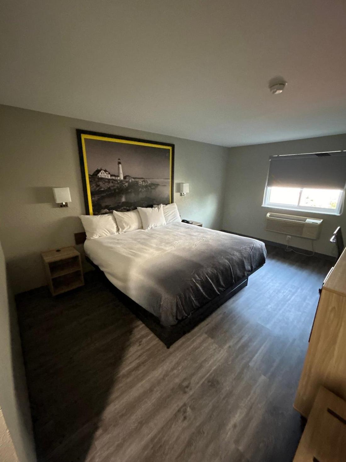 Super 8 By Wyndham Lewiston Auburn Area Hotel Екстериор снимка